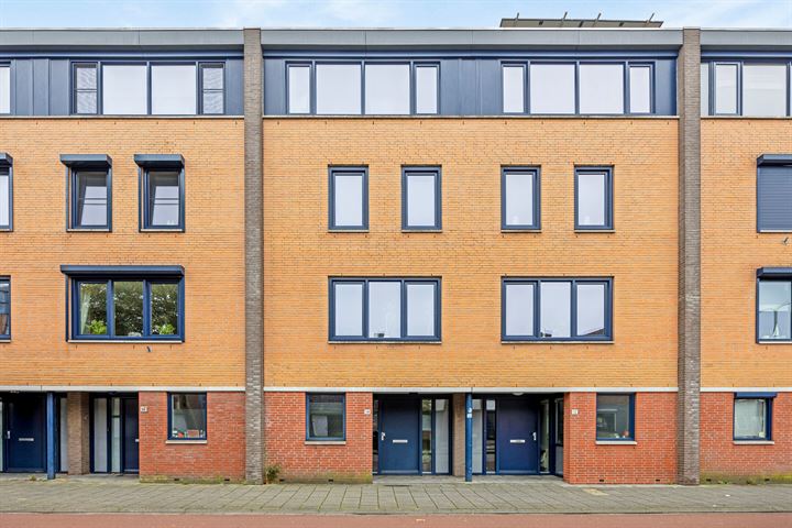Dunantstraat 14 in Roosendaal foto