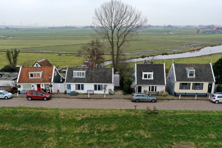 Durgerdammerdijk 203 in Amsterdam foto