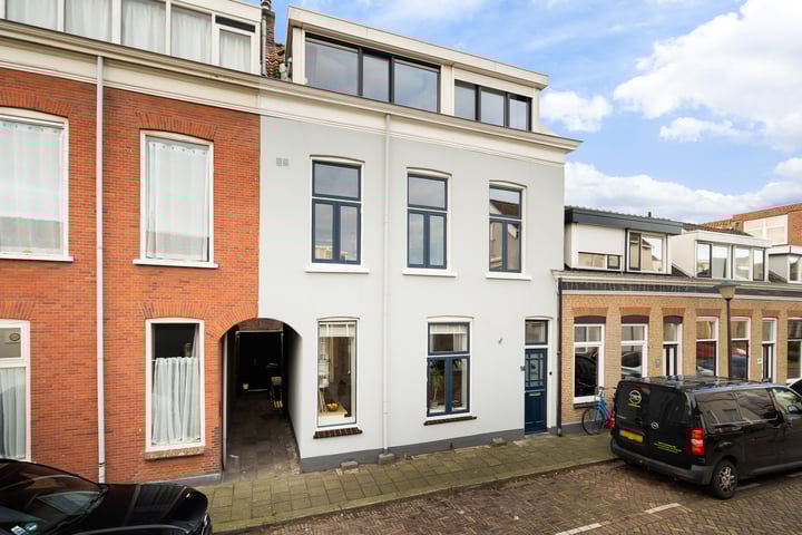 Dwarsbleekstraat 16 in Vlaardingen foto