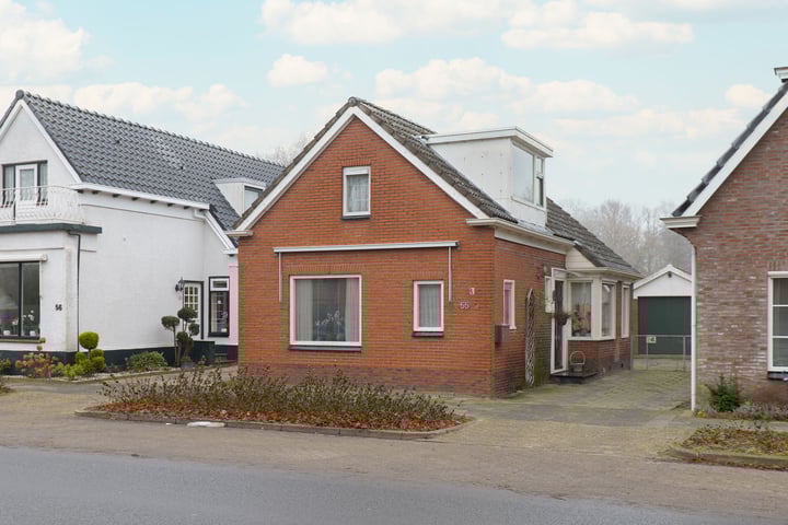 Dwarsdiep 55 in Nieuw-Buinen foto