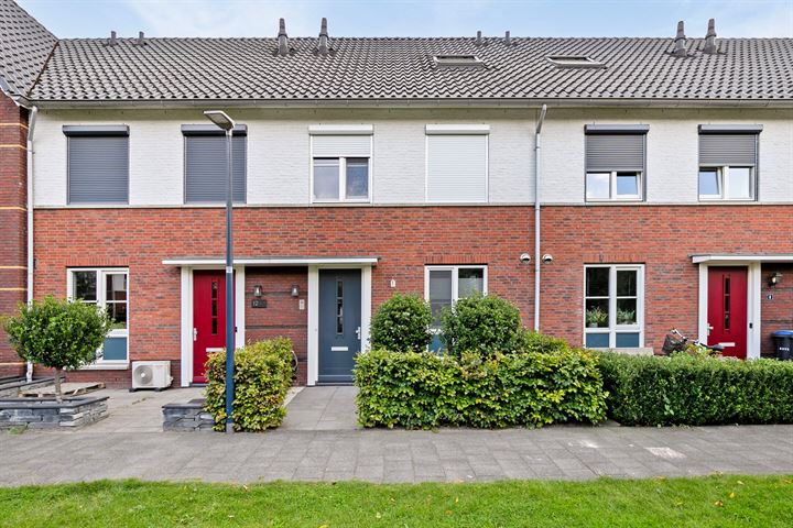 Dwarskamp 10 in Bunschoten-Spakenburg foto