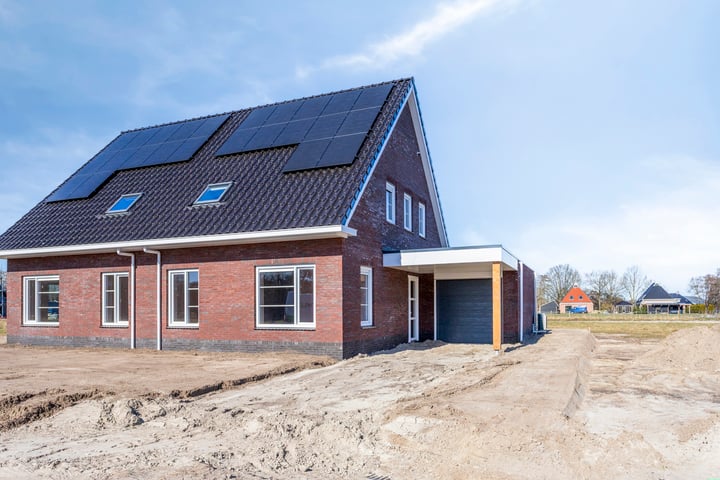 Dwarstak 26 in Houtigehage foto