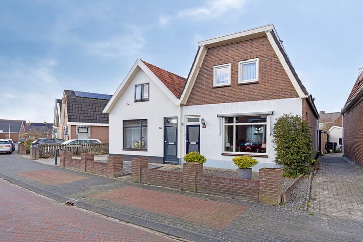 Dwingelooweg 33 in Winschoten foto