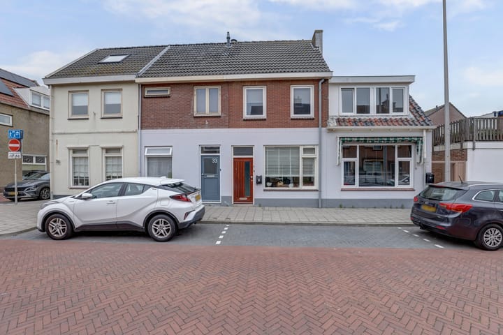 E.A. Borgerstraat 31 in Katwijk foto