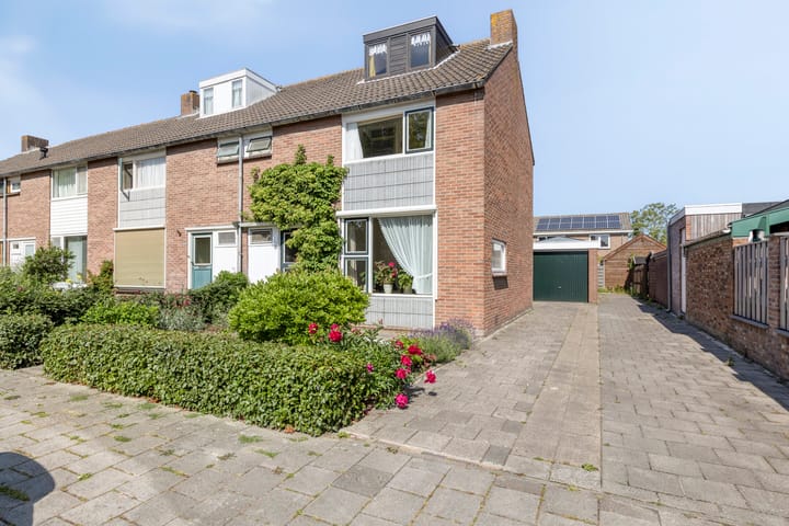 Foto van woning E.D. van den Broeckestraat 25, Oostkapelle