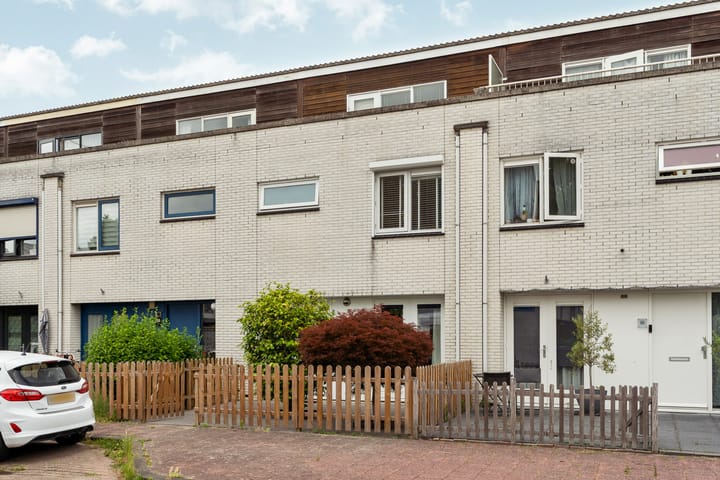 E. du Perronstraat 52 in Almere foto