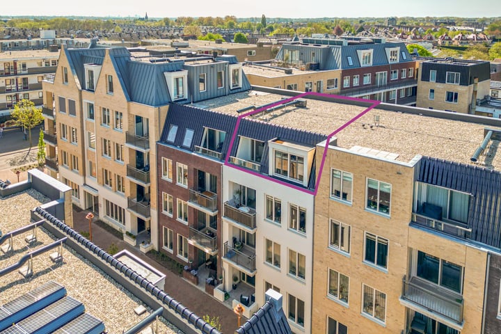 E.E. van der Laanstraat 50 in Rijnsburg foto