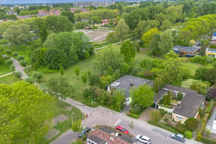 E. Heimanshof 9 in Zaandam foto