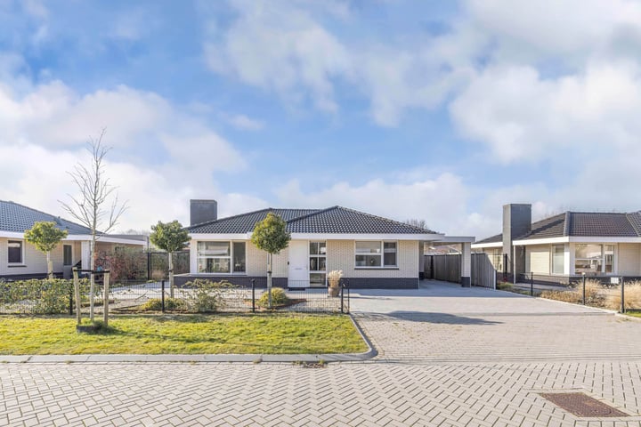 Eaglelaan 50 in Lelystad foto