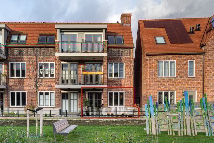 Ebbenhout 36F in Waddinxveen foto