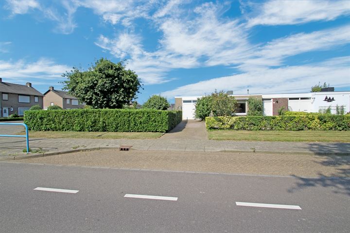 Echterstraat 12 in Maasbracht foto