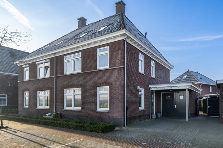 Ed Hoornikpad 14 in Middelharnis foto