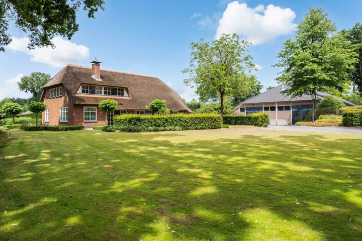 Edeseweg 4 in Otterlo foto
