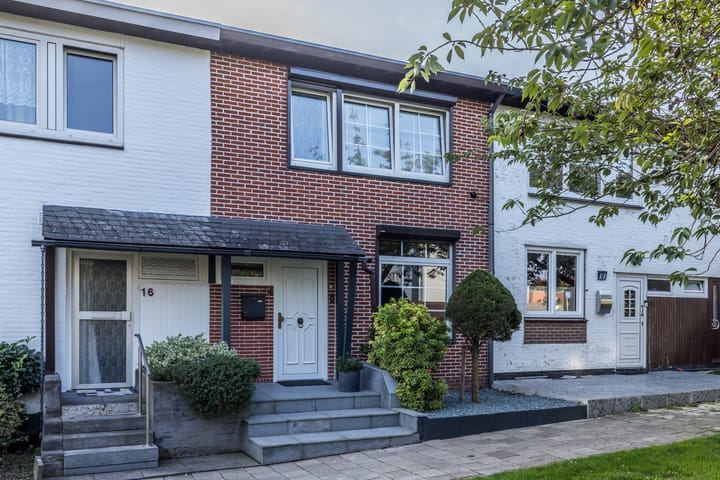 Edisonstraat 14 in Heerlen foto