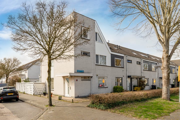Eduard van Beinumstraat 107 in Almere