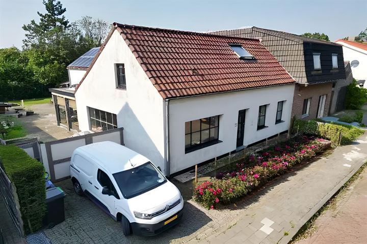 Eedeweg 18 in Aardenburg foto