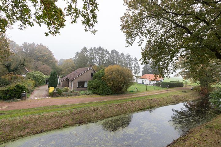 Eekhoutswijk 12 in Smilde foto