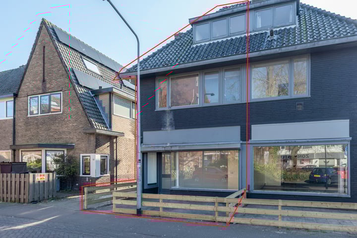 Eemnesserweg 14 in Hilversum foto