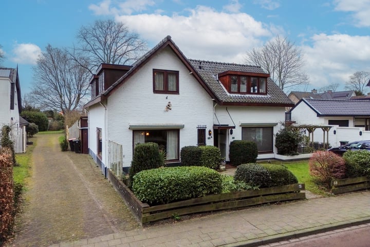 Eemnesserweg 68A in Baarn