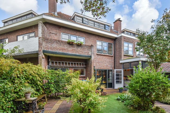 Eemwijkstraat 43 in Voorburg