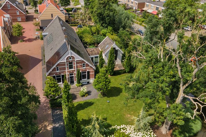 Eendrachtsdijk 4 in Zevenhuizen foto