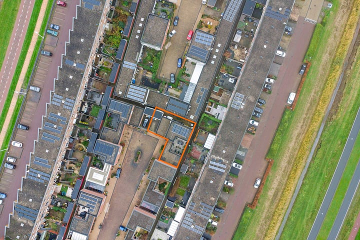 Eendragt 10 in Lelystad foto