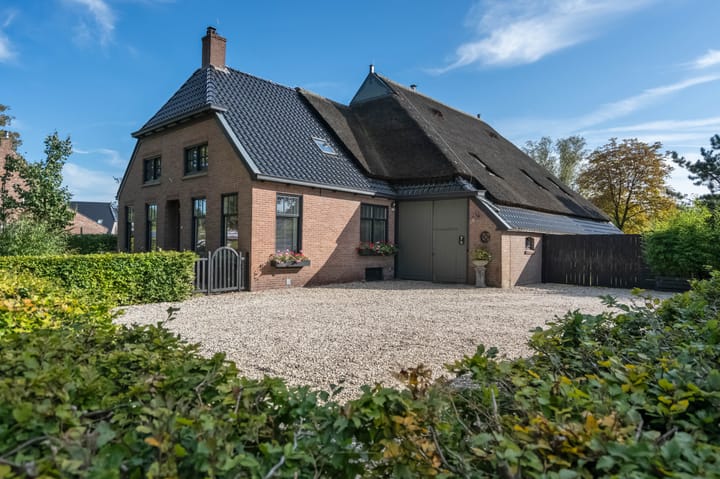 Eenerstraat 7 in Norg foto