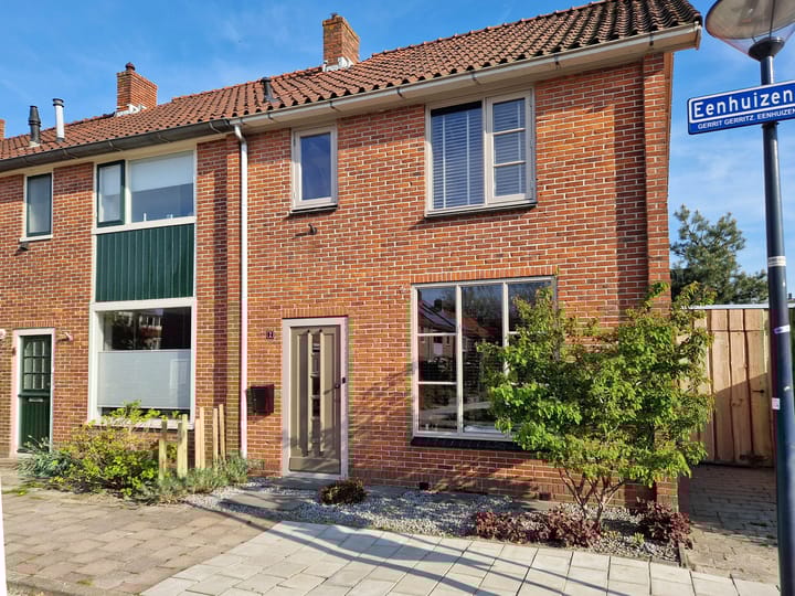 Eenhuizenstraat 2 in Hoorn foto