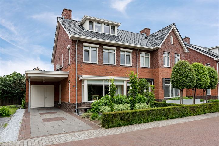 Eerdmanserve 21 in Rijssen foto