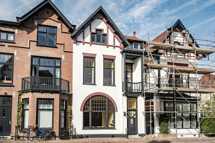 Eerste Emmastraat 10 in Haarlem