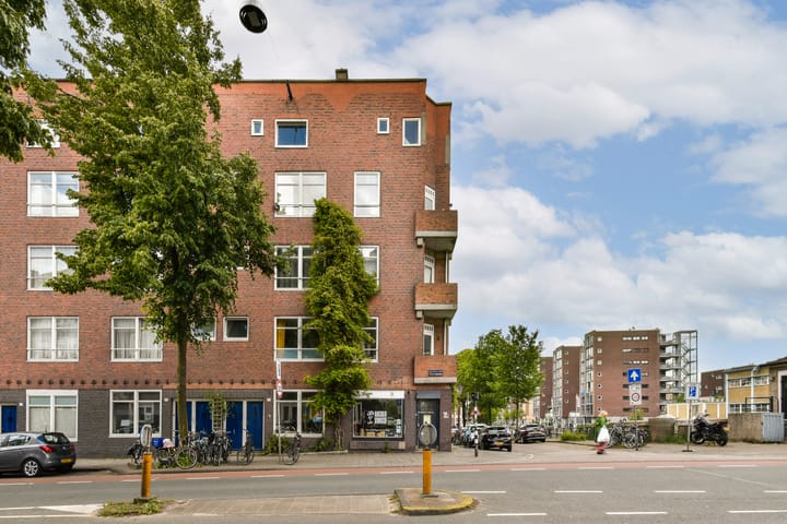Eerste Kostverlorenkade 14-1 in Amsterdam foto