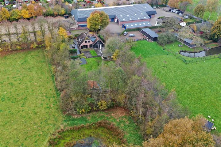 Eerste Kruishaarseweg 13 in Nijkerk foto