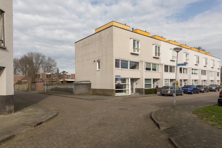 Eerste Reitse Dreef 60 in 's-Hertogenbosch foto