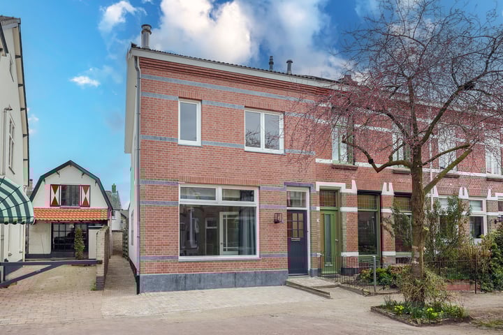 Egelantierstraat 25 in Hilversum foto