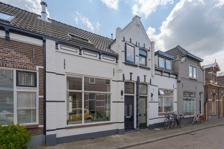 Eigenhaardstraat 52 in Zwolle foto