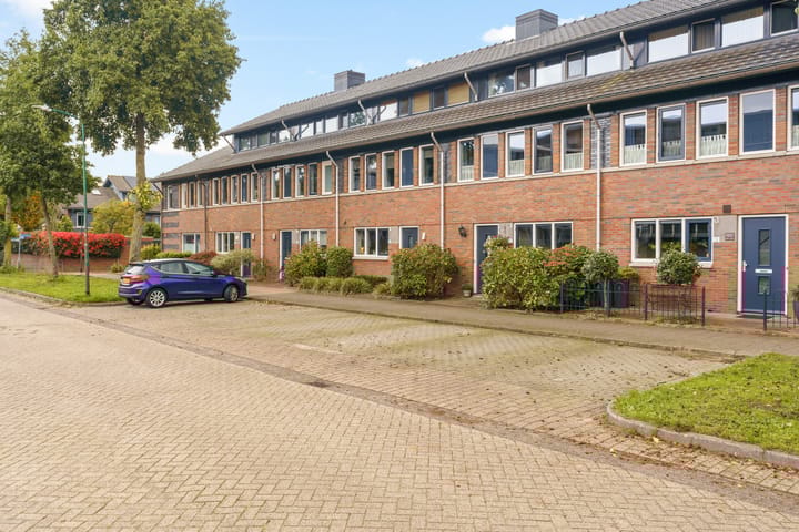 Eikenhout 10 in Houten foto