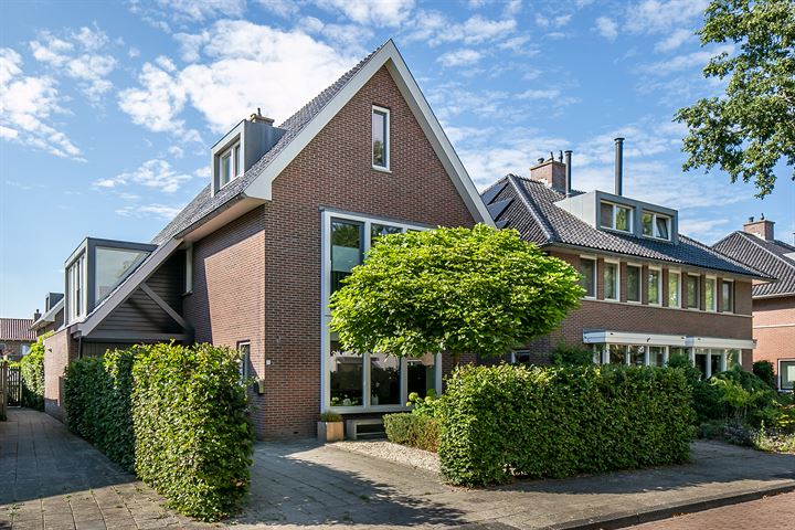 Eikenlaan 1 in Sneek foto