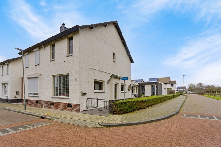 Eikenlaan 10 in Eijsden foto