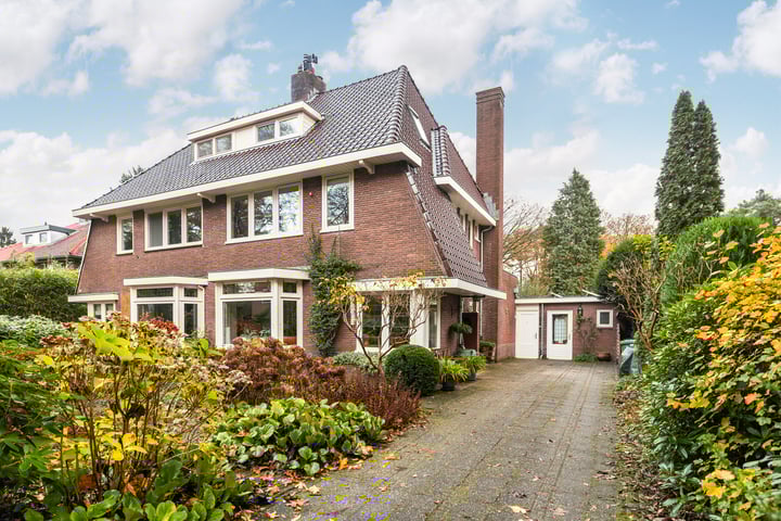 Eikenlaan 2 in Zeist foto