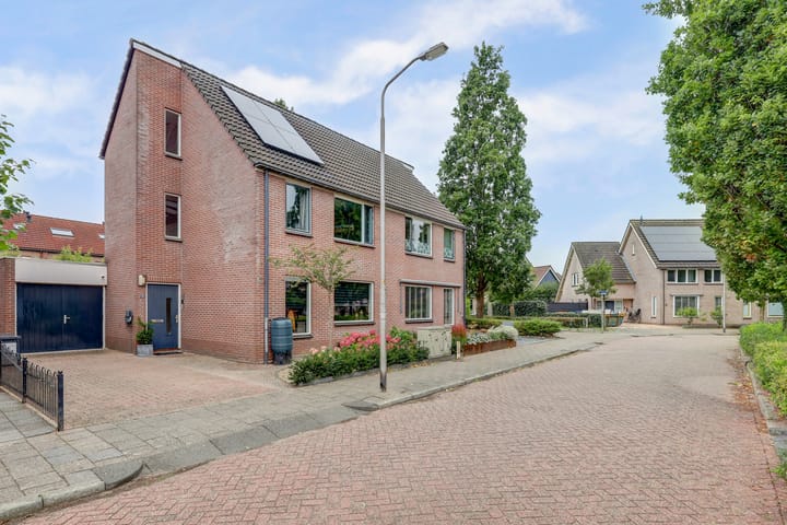 Foto van woning Eikenlaan 32, Asperen