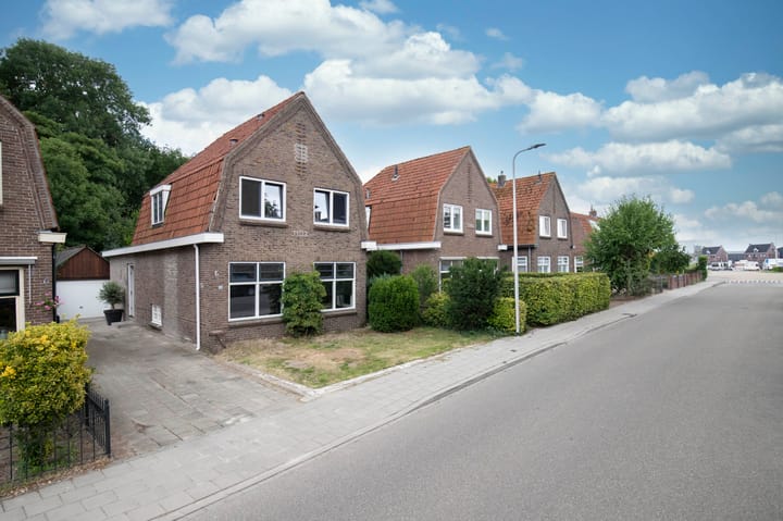 Eikenlaan 68 in Hasselt foto