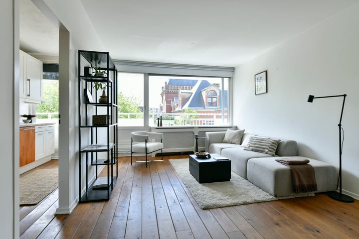 Eikenweg 12 in Amsterdam foto