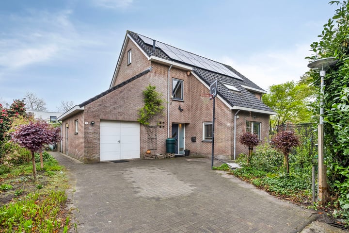 Eikepage 16 in Meppel foto