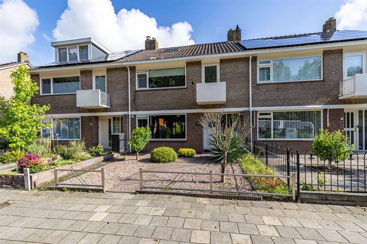 Eikesingel 50 in Drachten foto