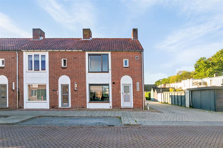 Eikstraat 2 in Bergen op Zoom foto