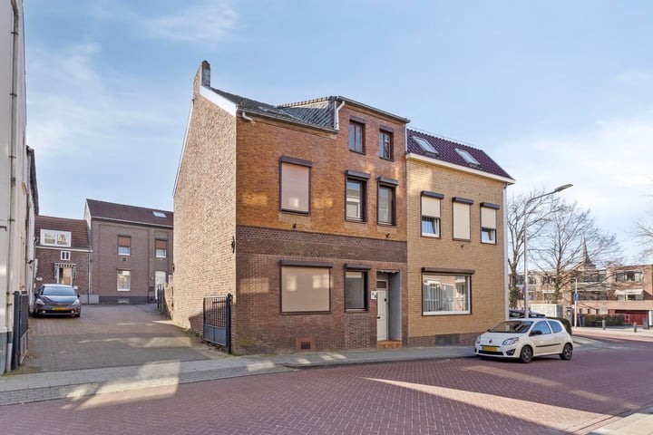 Einderstraat 68 in Kerkrade foto