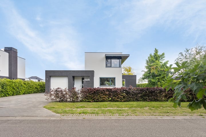 Eindhovenschelaan 3 in Dronten foto