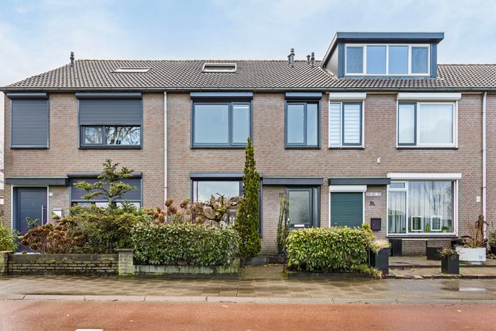Ekenberg 75 in Roosendaal foto