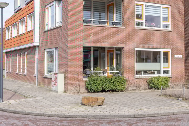 Ekersdijk 118 in Enschede foto