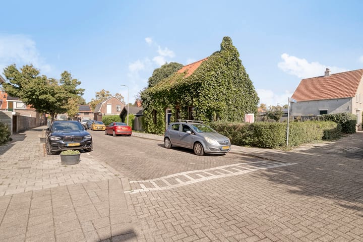 Electrostraat 6 in Ridderkerk foto